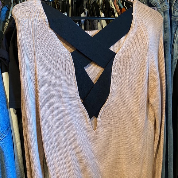 Hardly worn, good condition, pink and black. - Picture 2 of 3